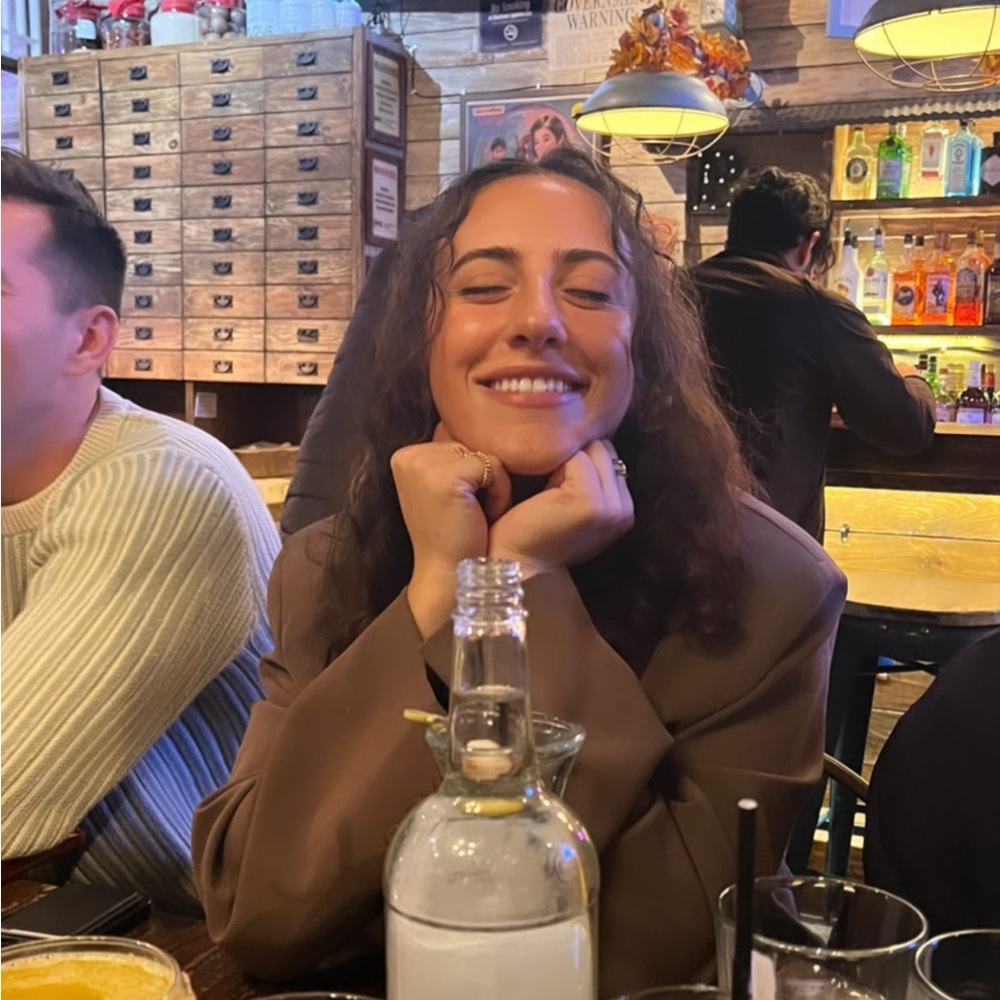 Meet your Posher, Marisa